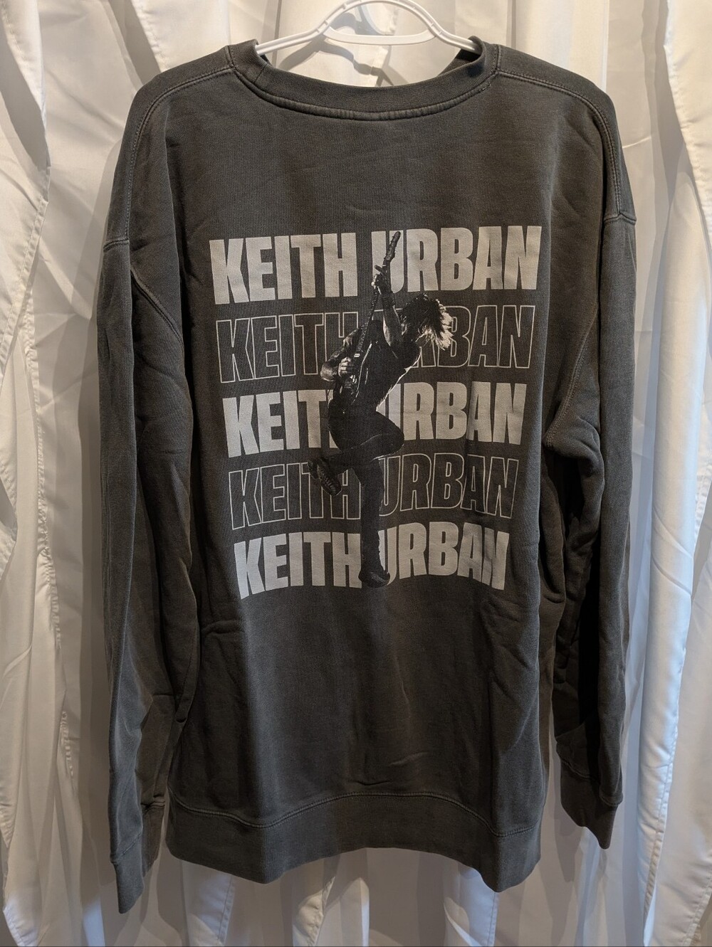16 Keith Urban Live Tour Sweatshirt XL Independent Trading Co Charcoal Grey